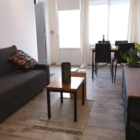 T2 Cosy 4 Pers Max Centre Ville & Parking & Wifi Fibre *